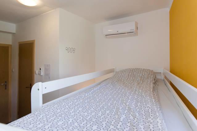 Hostel Kvarner- Private Rooms & Dorms Рийека Екстериор снимка