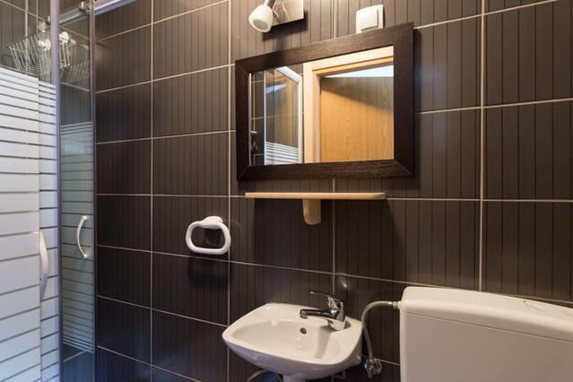 Hostel Kvarner- Private Rooms & Dorms Рийека Екстериор снимка